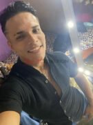 Chico pasivo de 24 años, ¡listo para la aventura!
